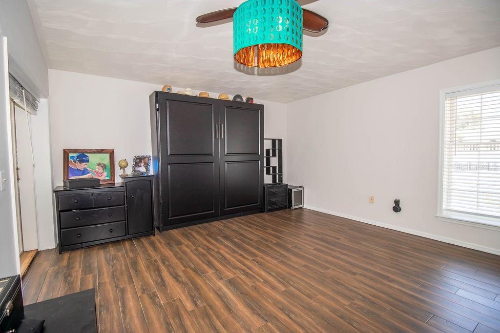 Image 40 of 68 For 1021 Estremadura Drive