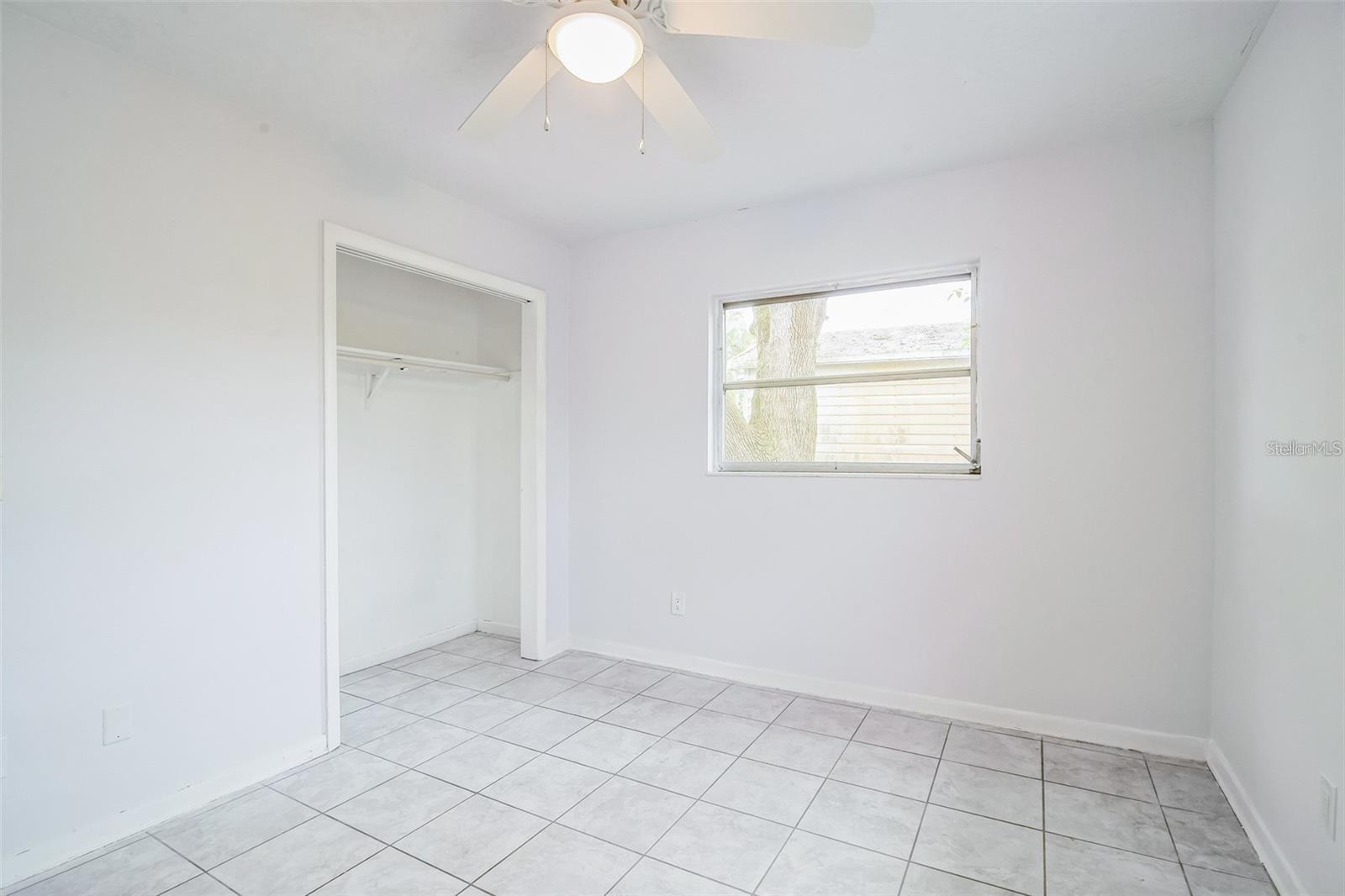 Image 8 of 13 For 1305 Estridge Drive
