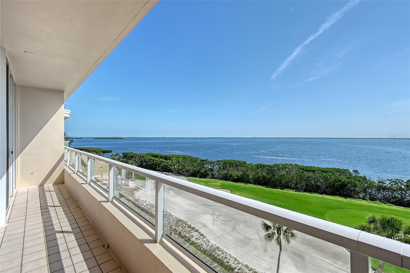 Image 11 of 99 For 3070 Grand Bay Boulevard 644