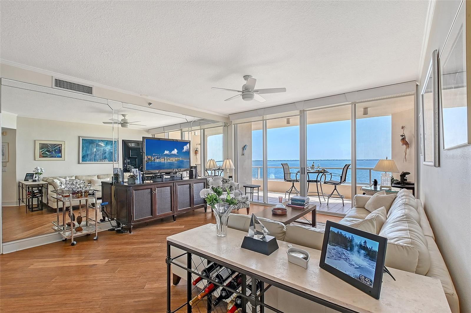 Image 13 of 99 For 3070 Grand Bay Boulevard 644