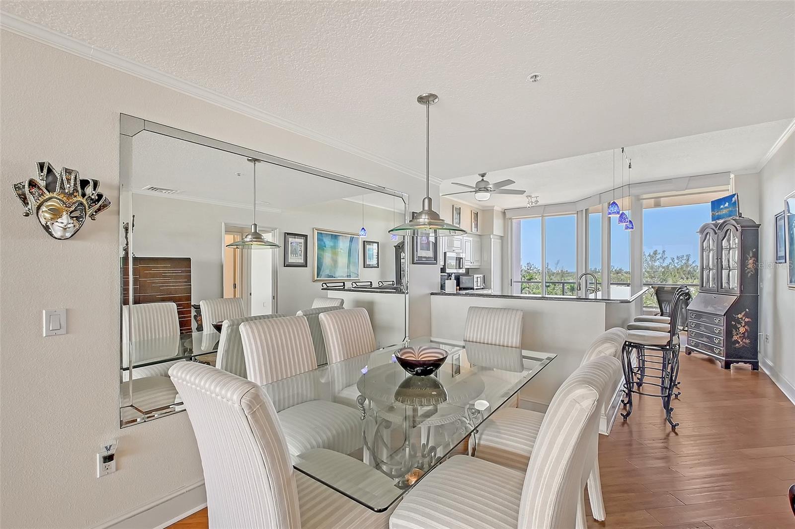 Image 18 of 99 For 3070 Grand Bay Boulevard 644