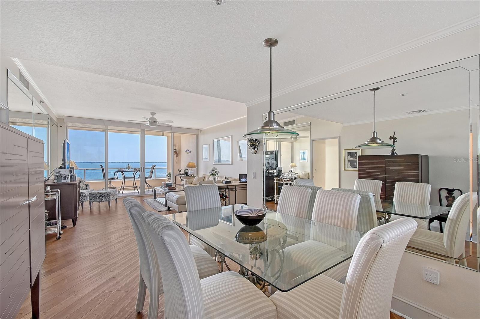Image 20 of 99 For 3070 Grand Bay Boulevard 644