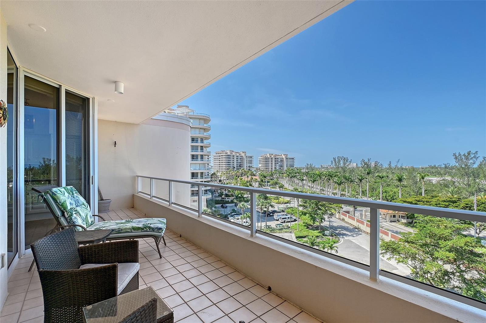 Image 35 of 99 For 3070 Grand Bay Boulevard 644