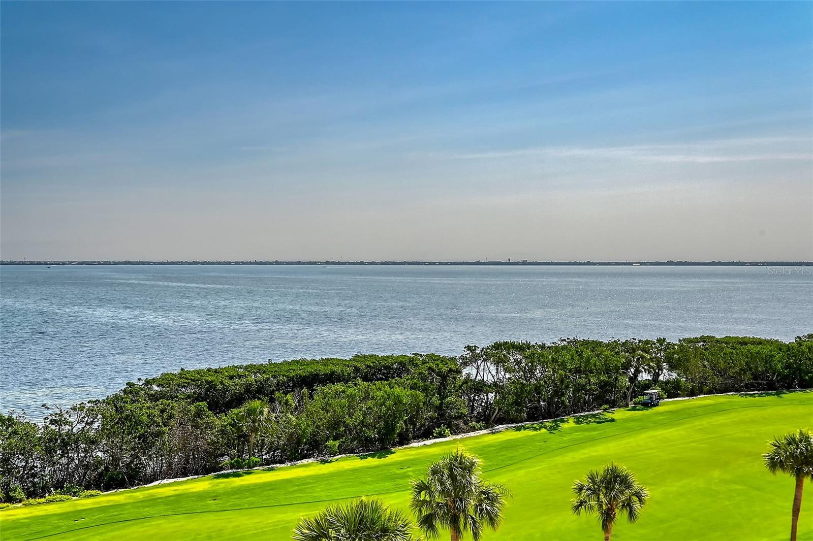 Image 37 of 99 For 3070 Grand Bay Boulevard 644