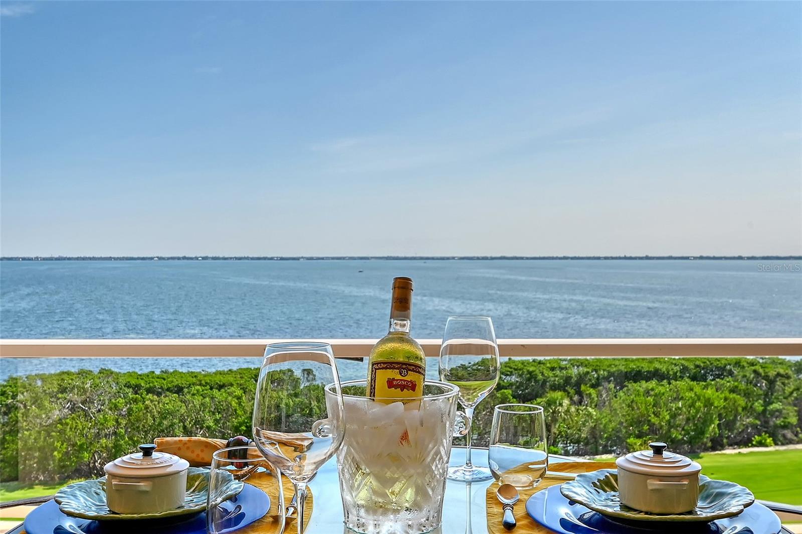Image 38 of 99 For 3070 Grand Bay Boulevard 644
