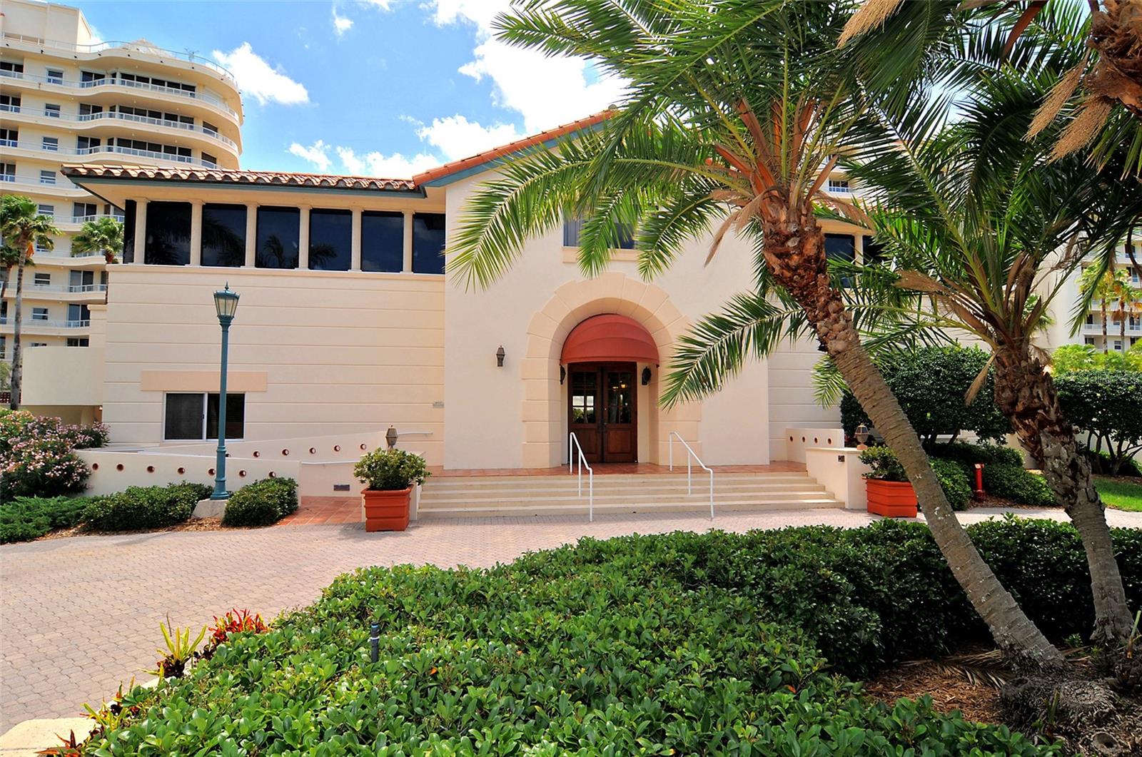Image 55 of 99 For 3070 Grand Bay Boulevard 644