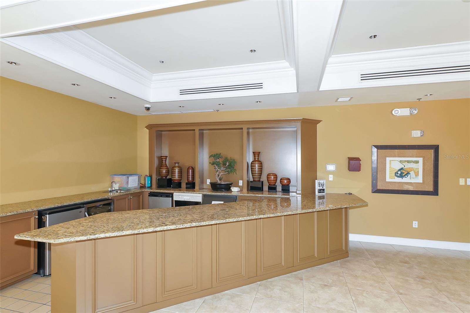 Image 57 of 99 For 3070 Grand Bay Boulevard 644