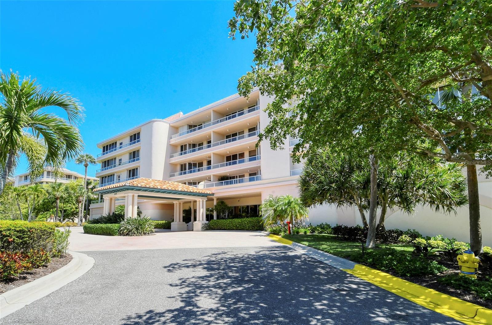 Image 7 of 99 For 3070 Grand Bay Boulevard 644