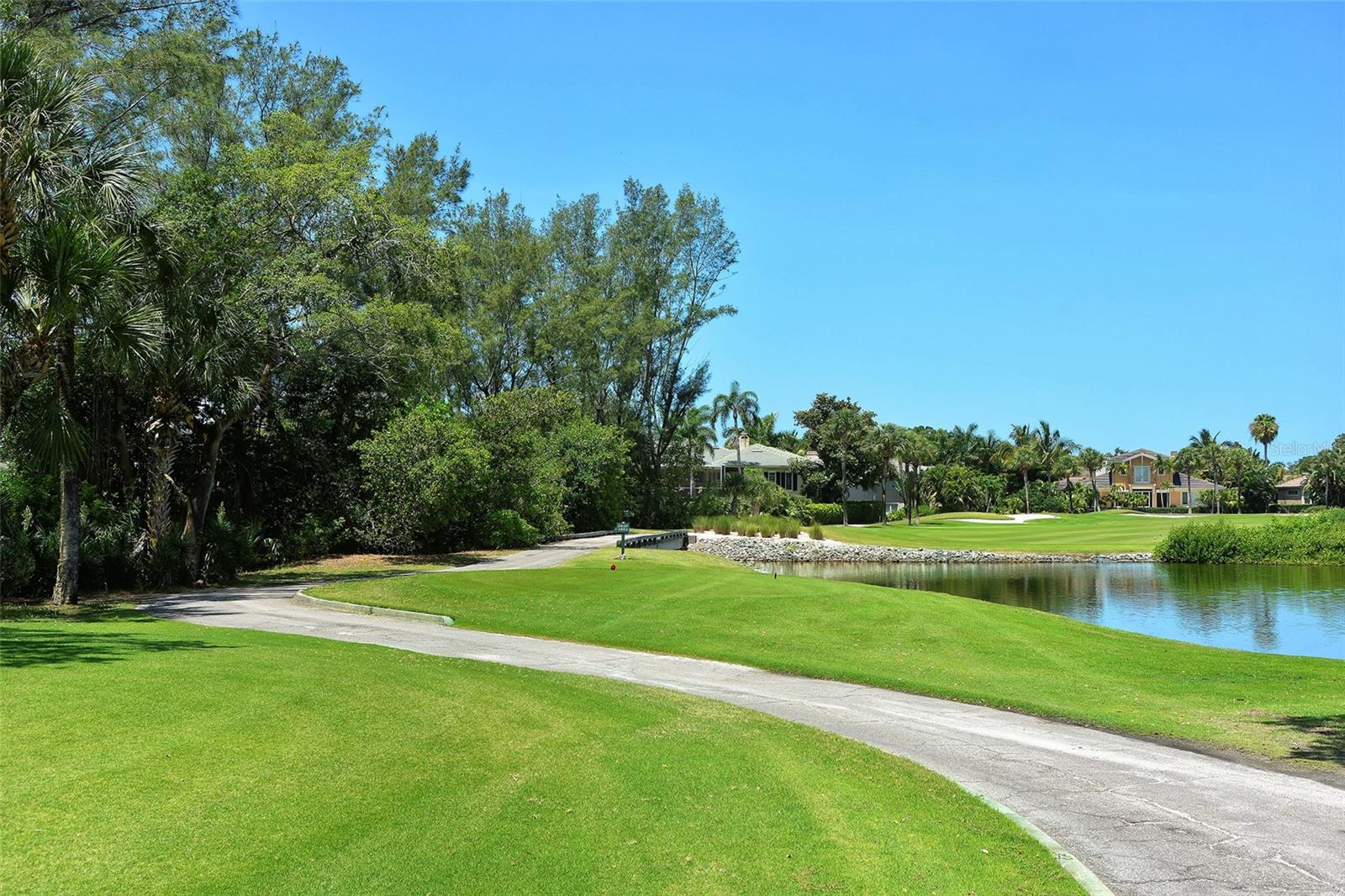 Image 83 of 99 For 3070 Grand Bay Boulevard 644