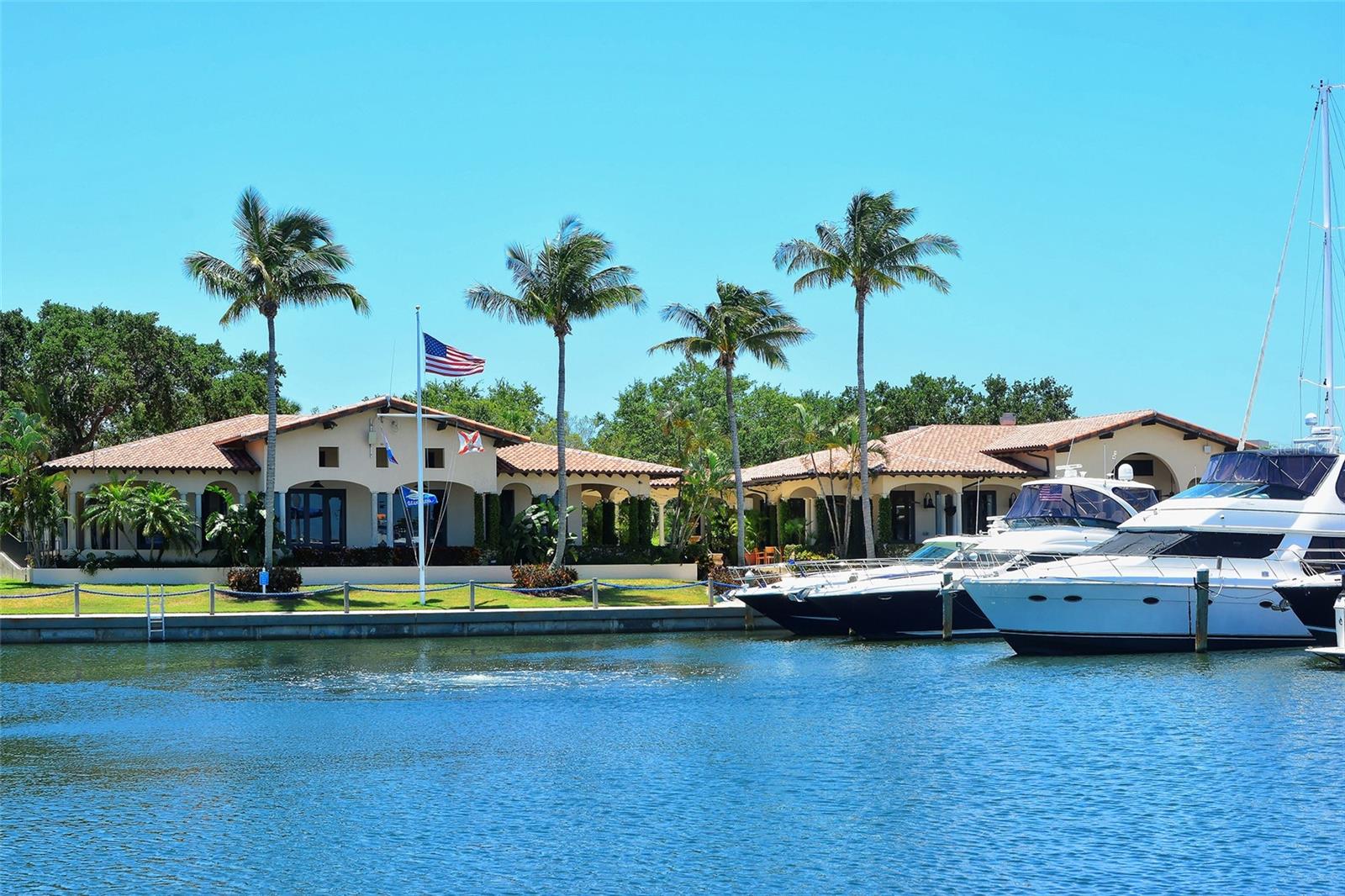 Image 87 of 99 For 3070 Grand Bay Boulevard 644
