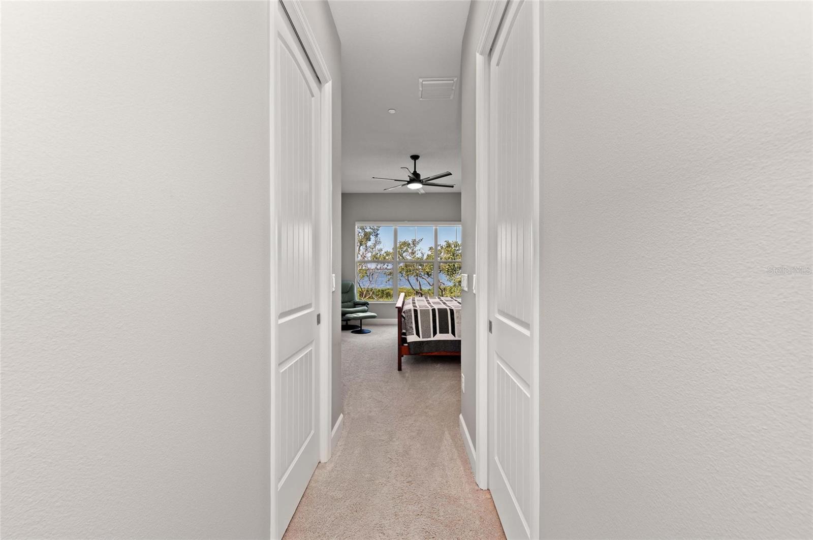 Image 31 of 100 For 276 Saint Lucia Drive 101