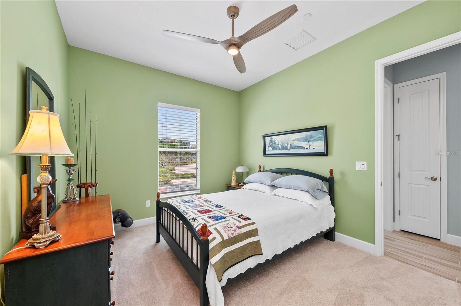 Image 47 of 100 For 276 Saint Lucia Drive 101