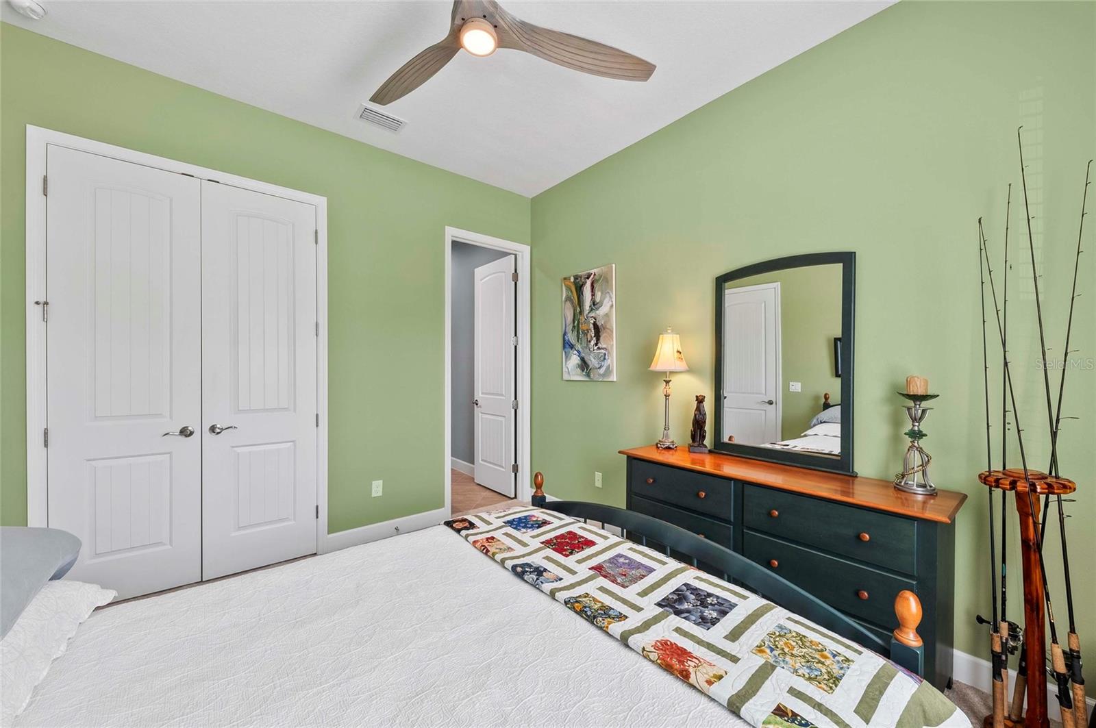 Image 48 of 100 For 276 Saint Lucia Drive 101
