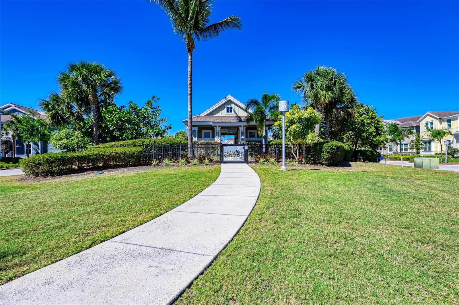 Image 84 of 100 For 276 Saint Lucia Drive 101