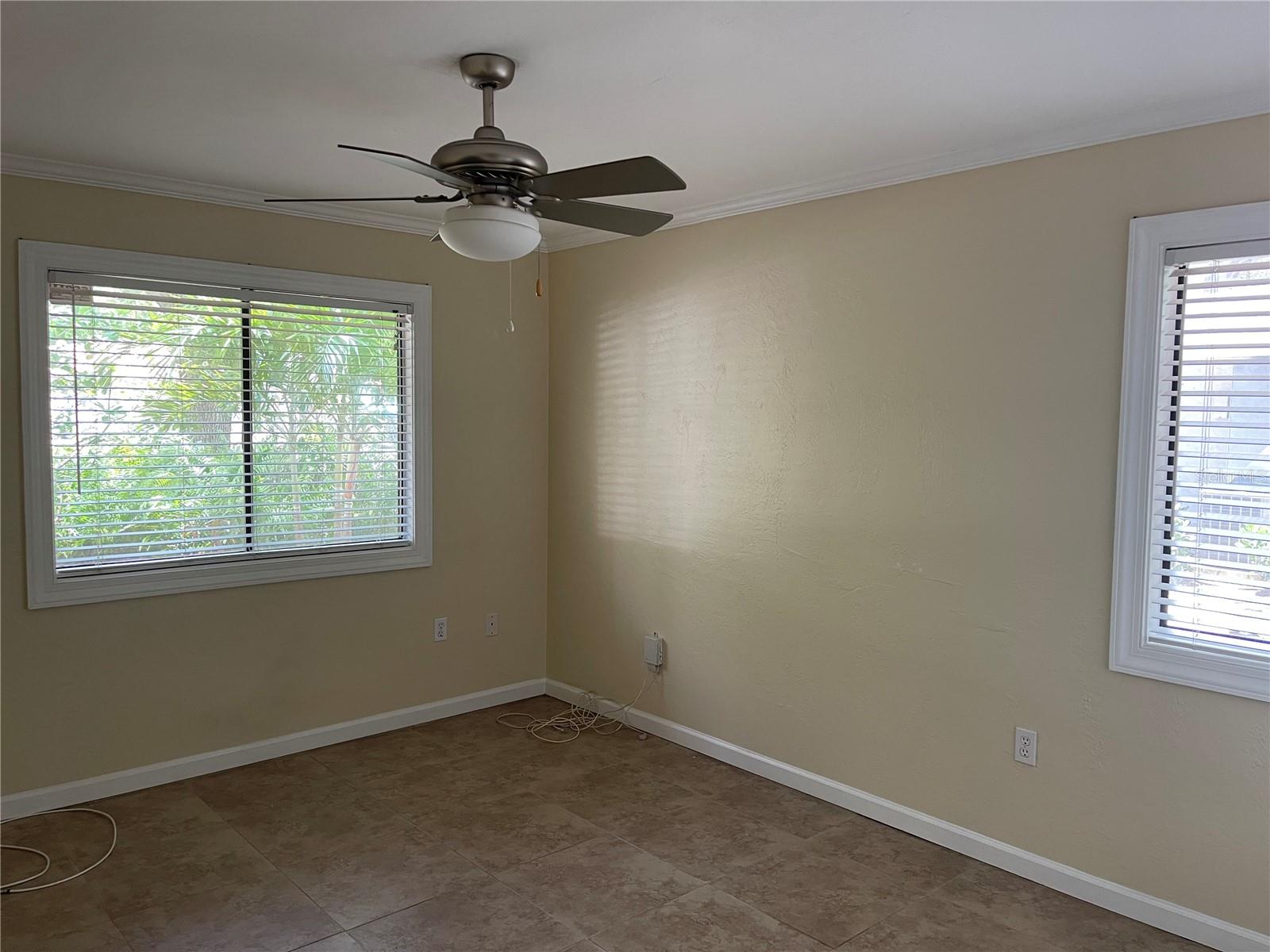 Image 9 of 17 For 2130 Jefferson Avenue