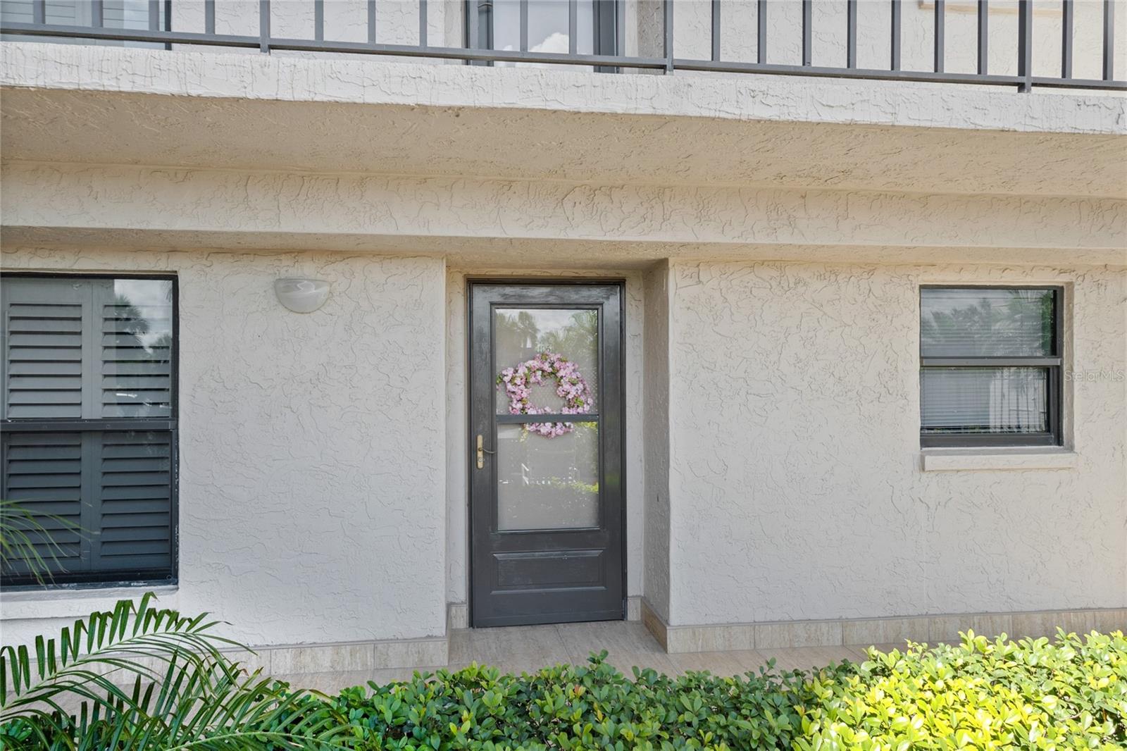 Image 4 of 38 For 1001 Benjamin Franklin Drive 106