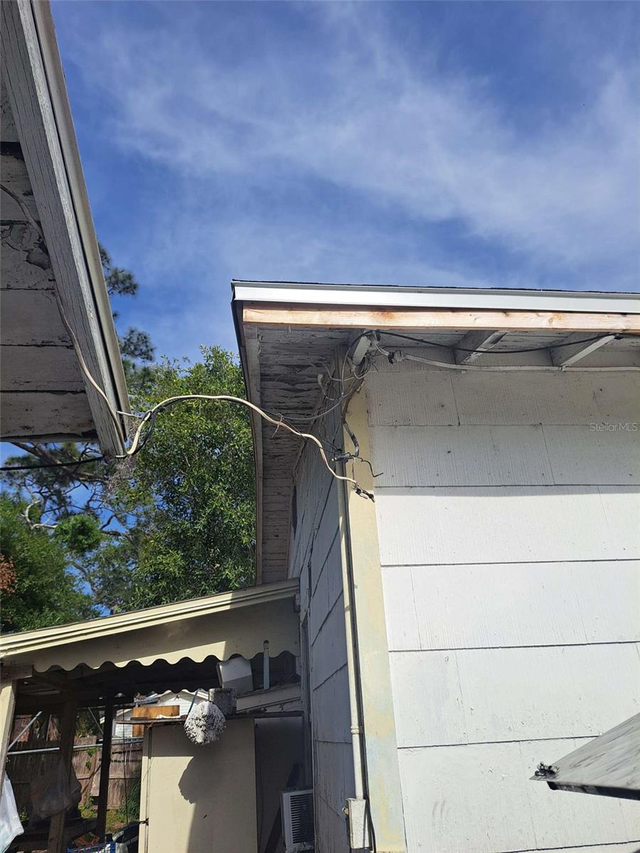 Image 20 of 28 For 710 25th Avenue W