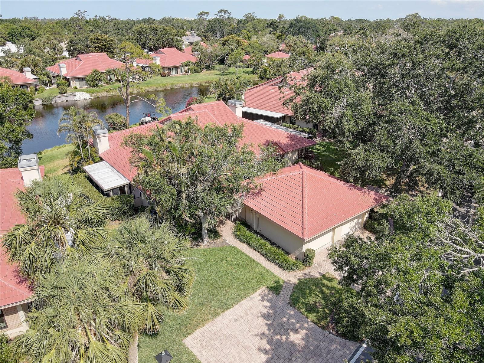 Image 38 of 45 For 5039 Kestral Park Drive 67