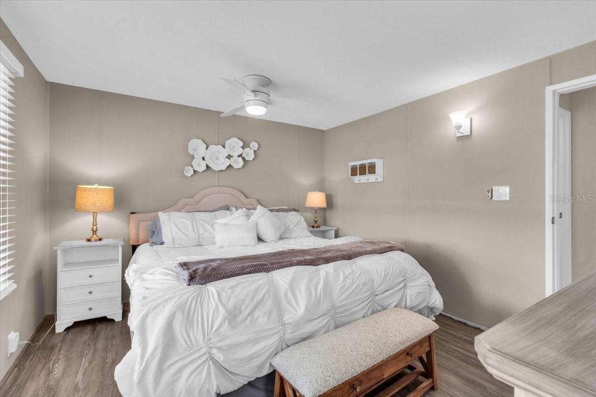 Image 17 of 29 For 5316 53rd Avenue E M7