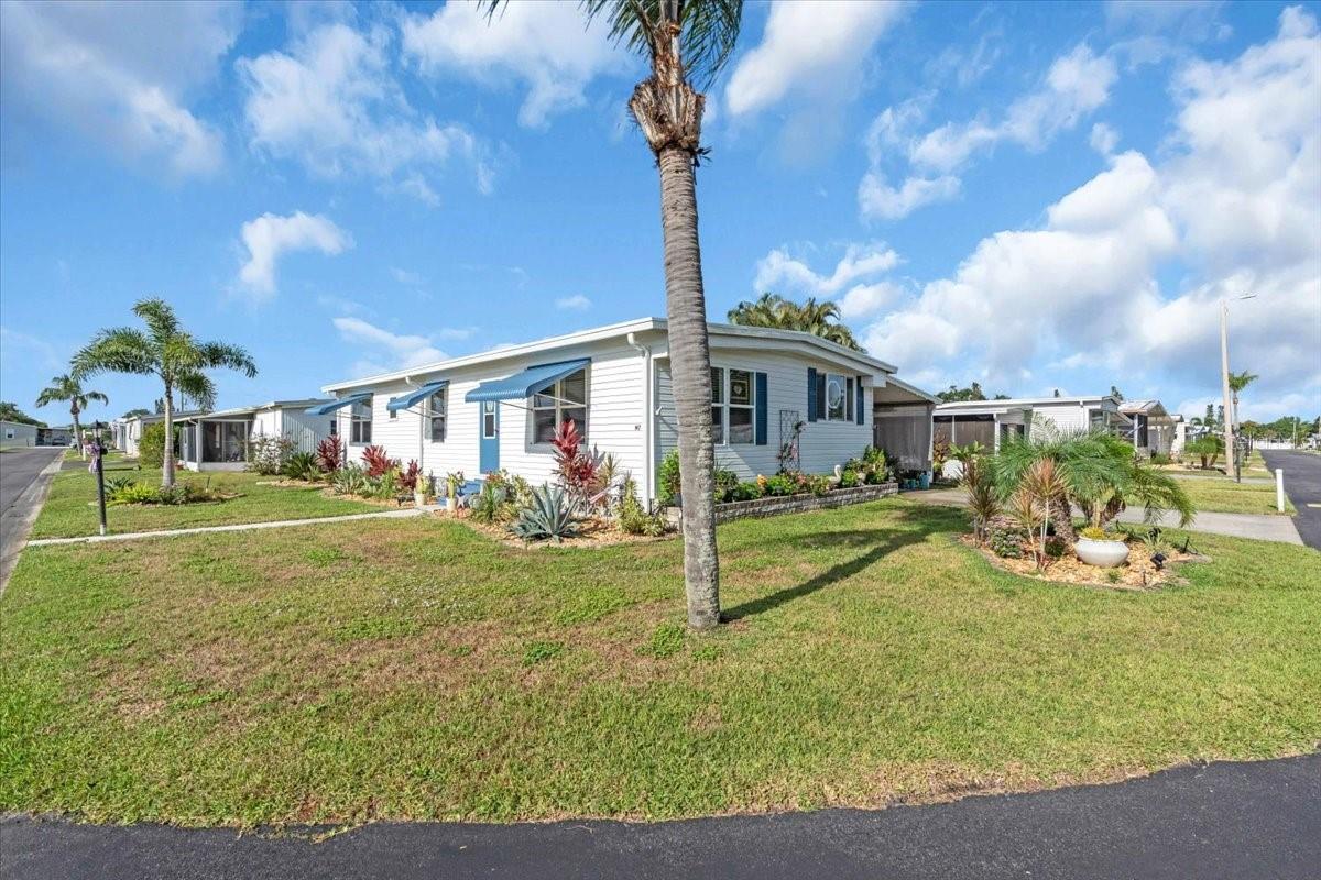 Image 2 of 29 For 5316 53rd Avenue E M7