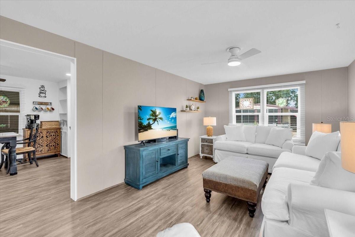 Image 6 of 29 For 5316 53rd Avenue E M7