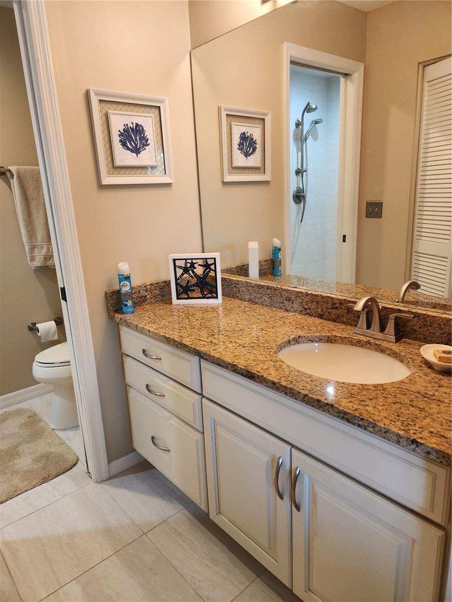 Image 14 of 24 For 6503 Stone River Rd  302
