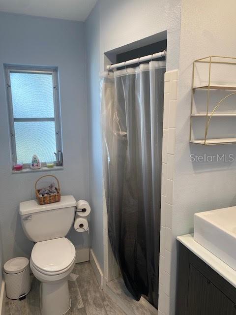 Image 11 of 25 For 3231 Cambridge Drive