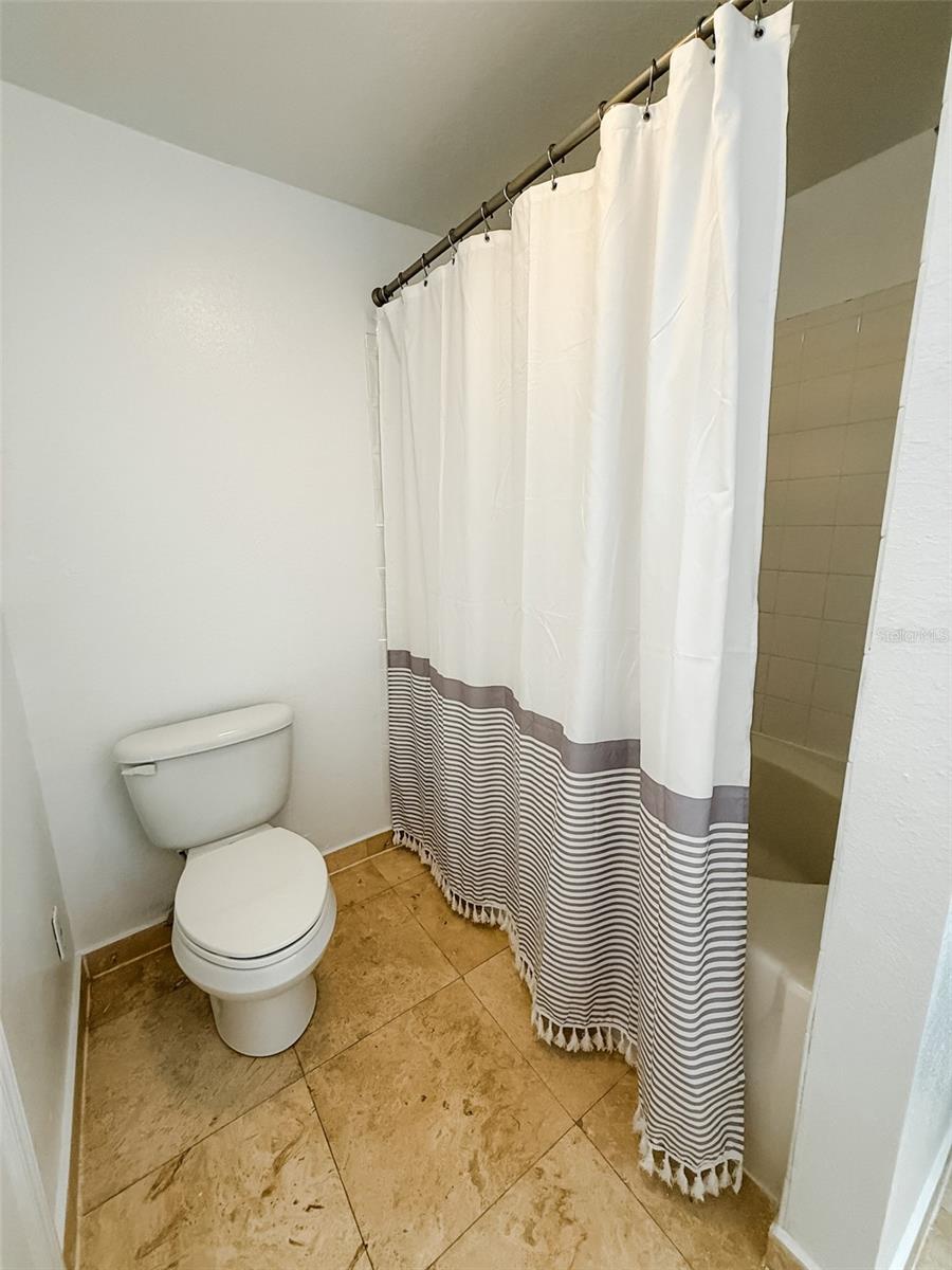 Image 27 of 39 For 23710 Walden Center Drive 104