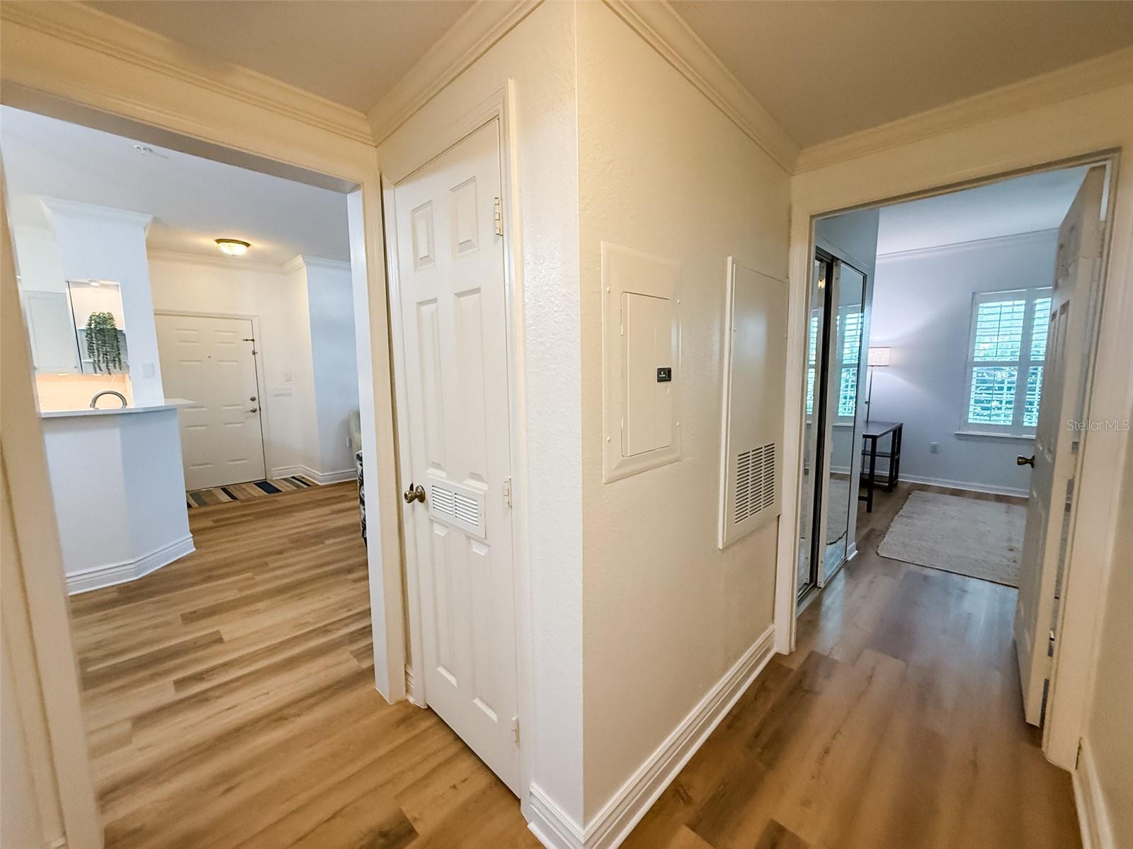 Image 28 of 39 For 23710 Walden Center Drive 104