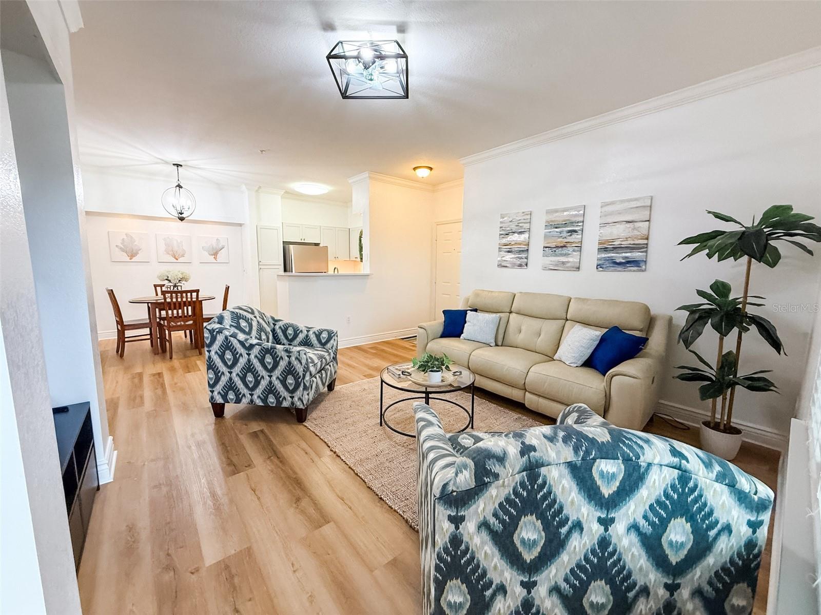 Image 6 of 39 For 23710 Walden Center Drive 104