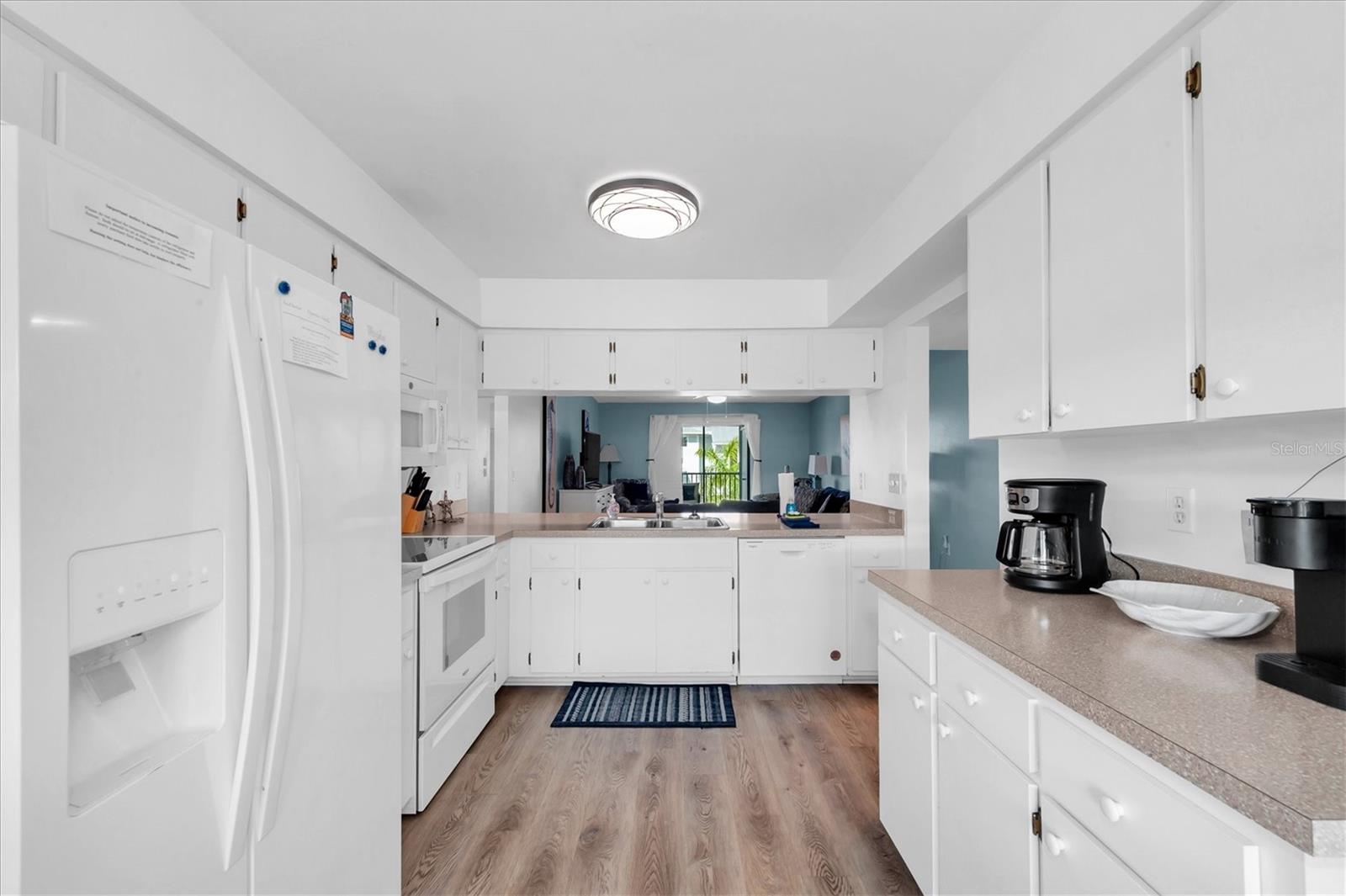 Image 10 of 42 For 3703 5th Avenue 3