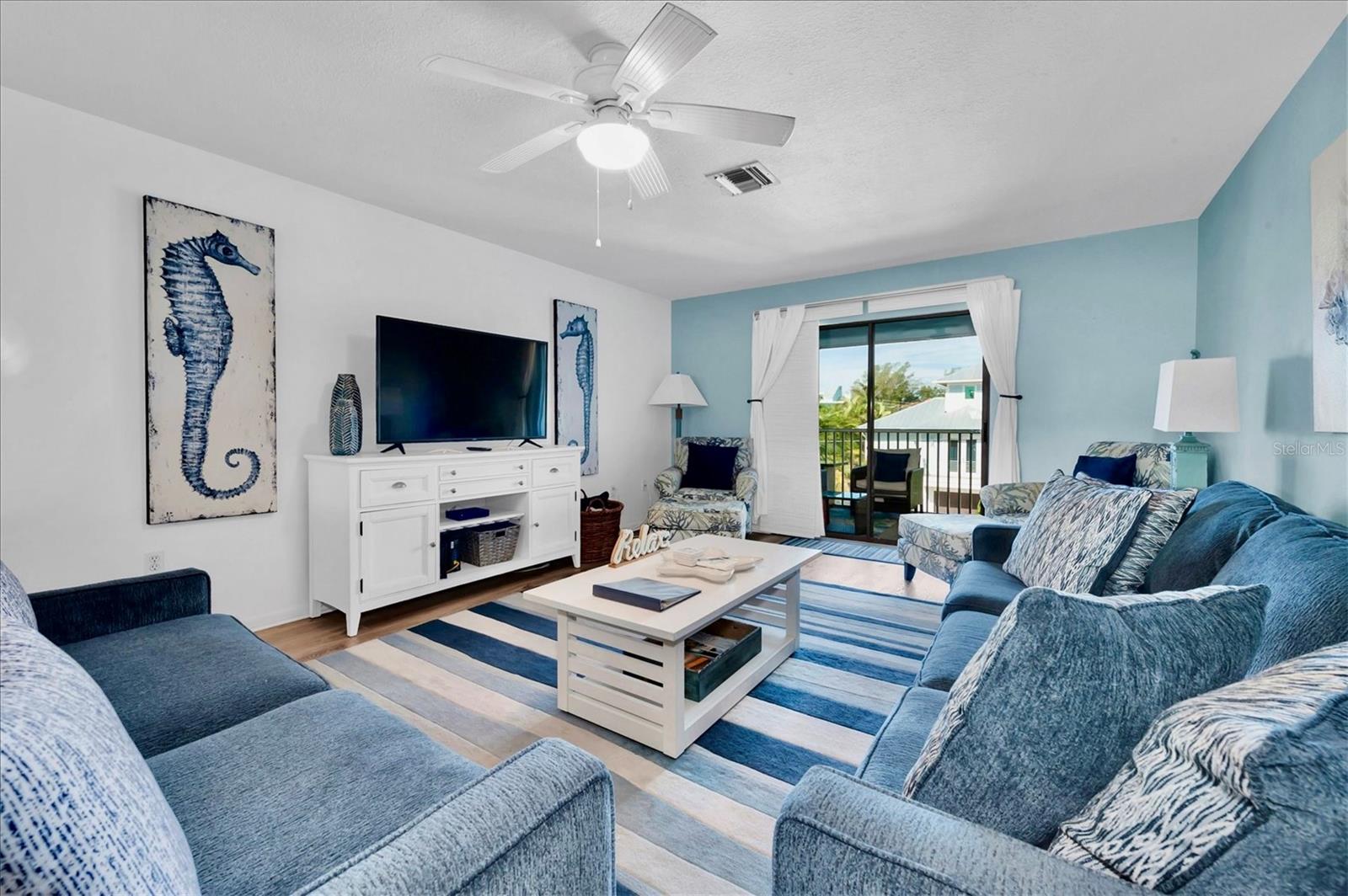 Image 3 of 42 For 3703 5th Avenue 3