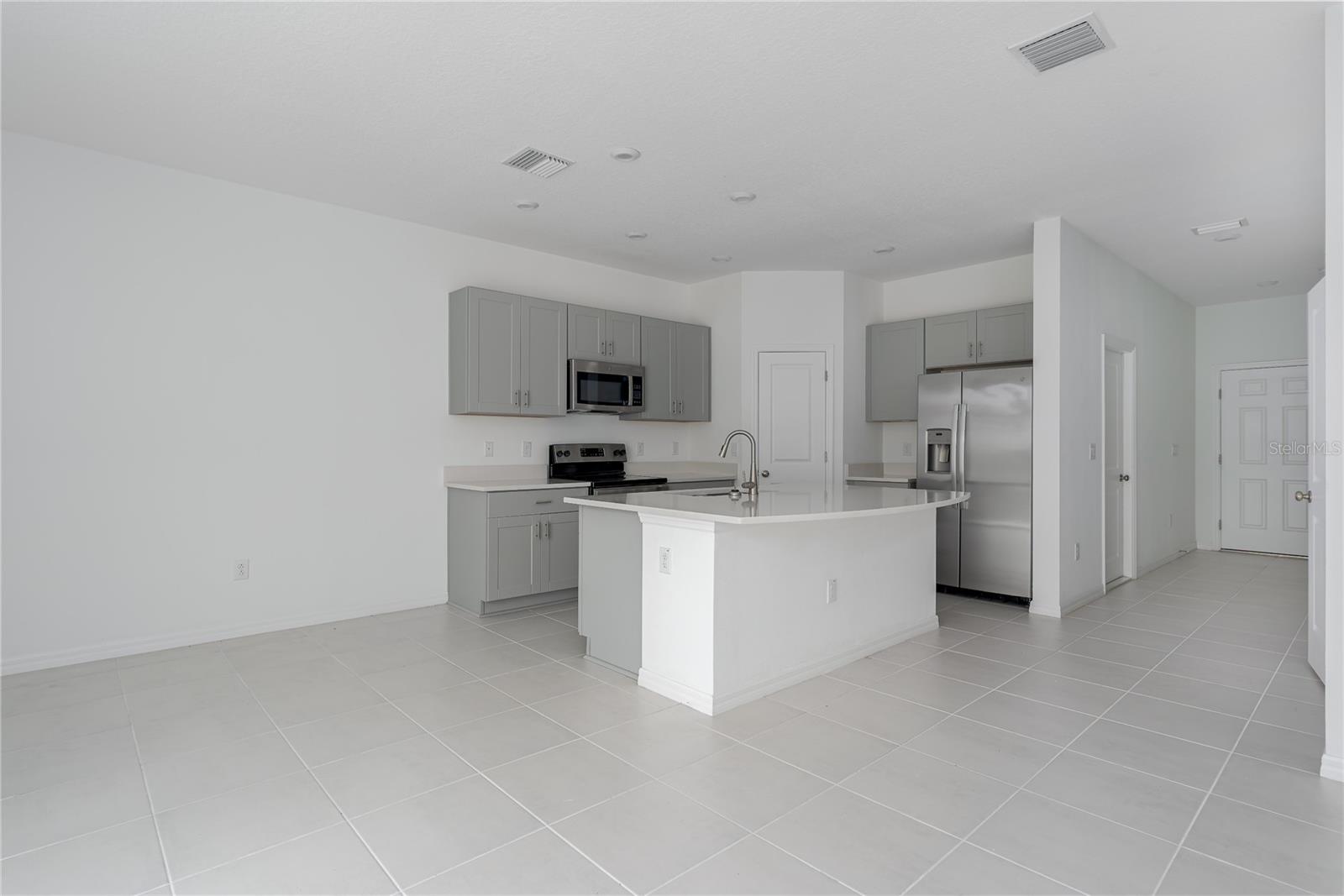 Image 2 of 36 For 6344 Willowside Street