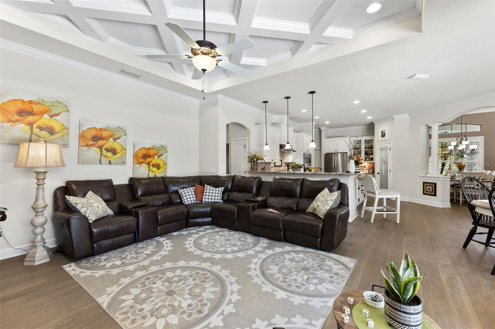 Listing photo id 18 for 2152 Majestic Oaks Boulevard