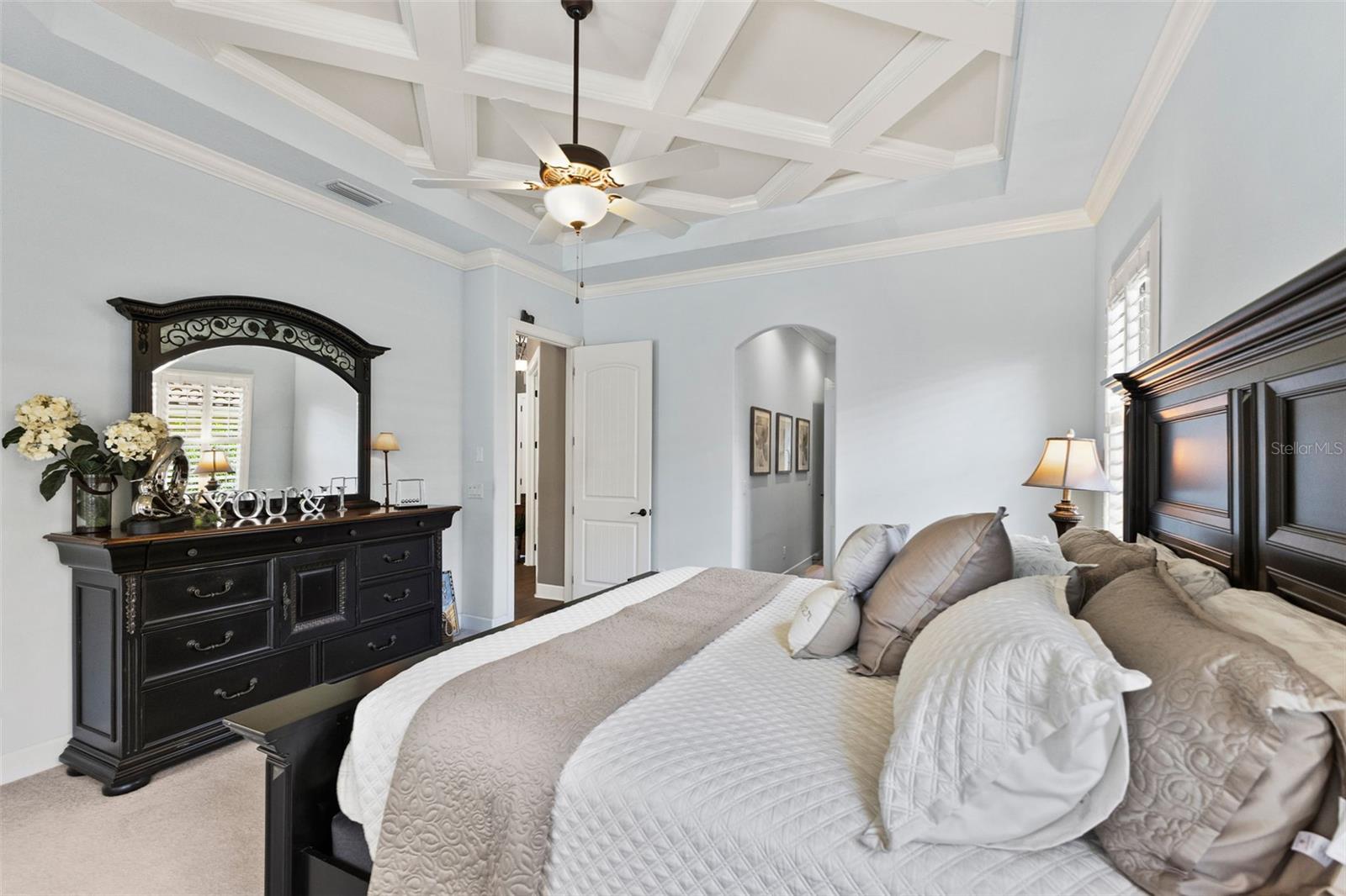 Listing photo id 20 for 2152 Majestic Oaks Boulevard