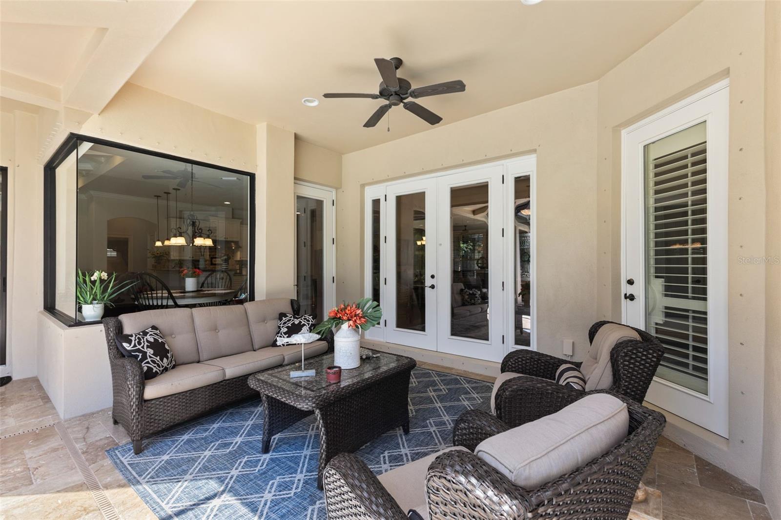 Listing photo id 37 for 2152 Majestic Oaks Boulevard