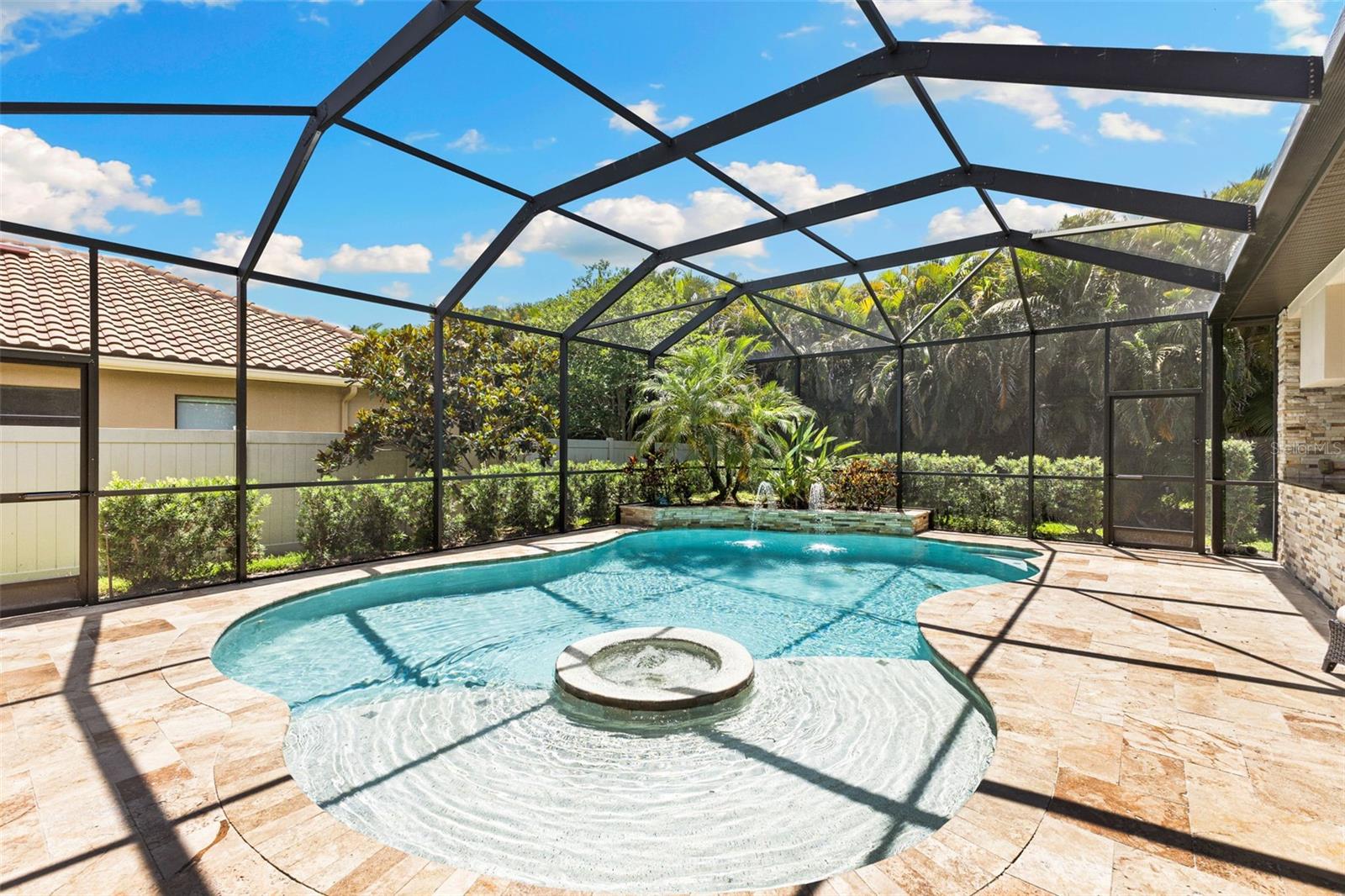 Listing photo id 40 for 2152 Majestic Oaks Boulevard