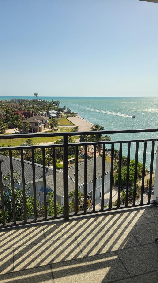 Image 28 of 47 For 4822 Ocean Boulevard 8b