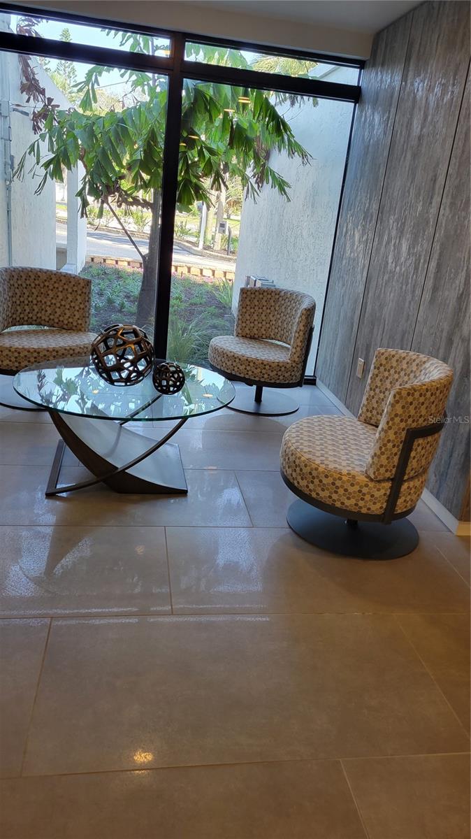 Image 6 of 47 For 4822 Ocean Boulevard 8b