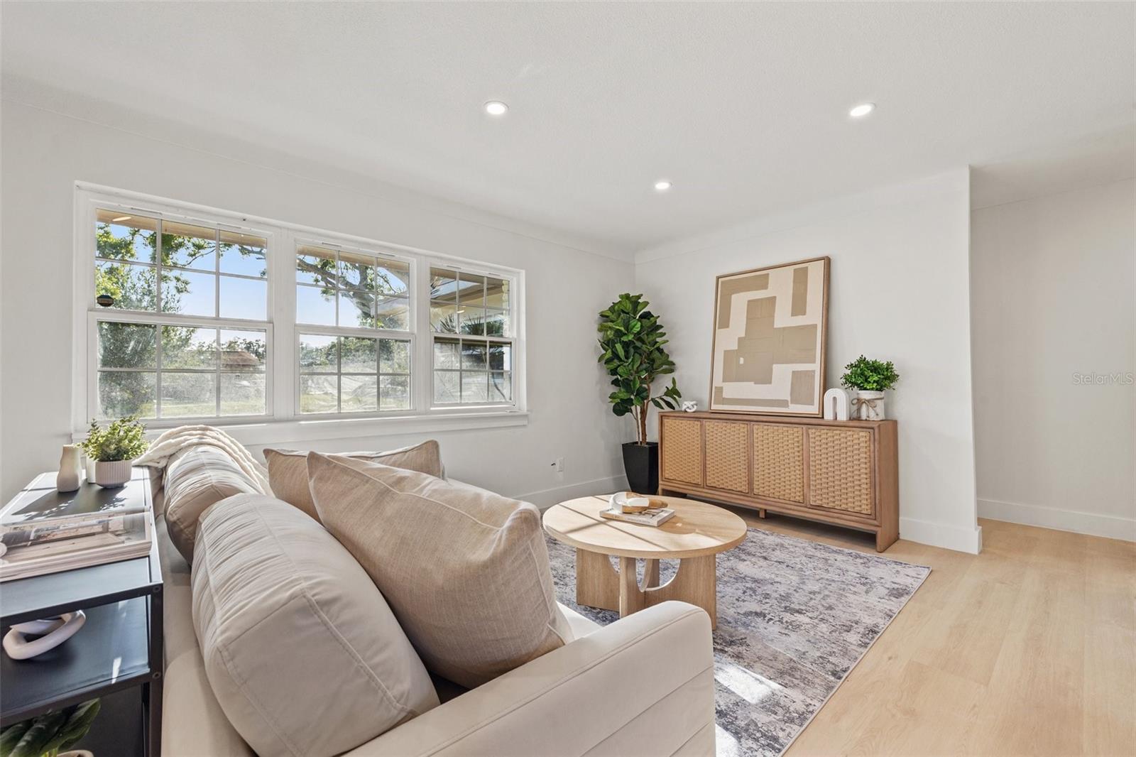Image 14 of 33 For 5900 6th Way S