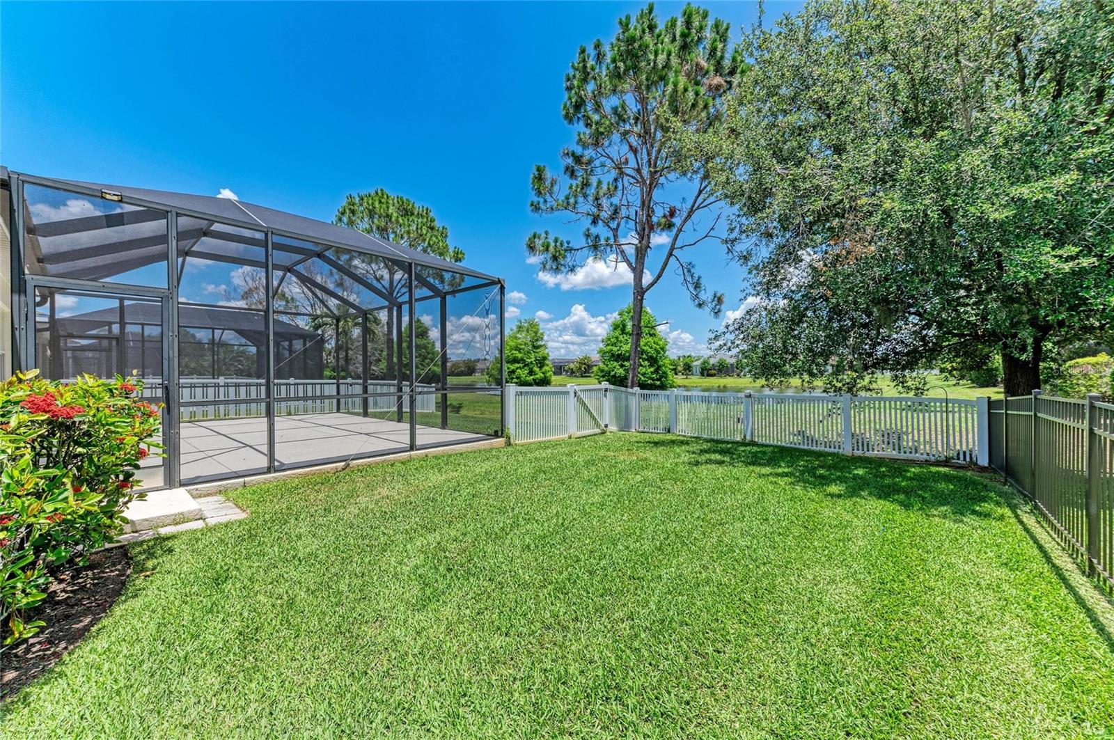 Image 27 of 39 For 11811 Fennemore Way
