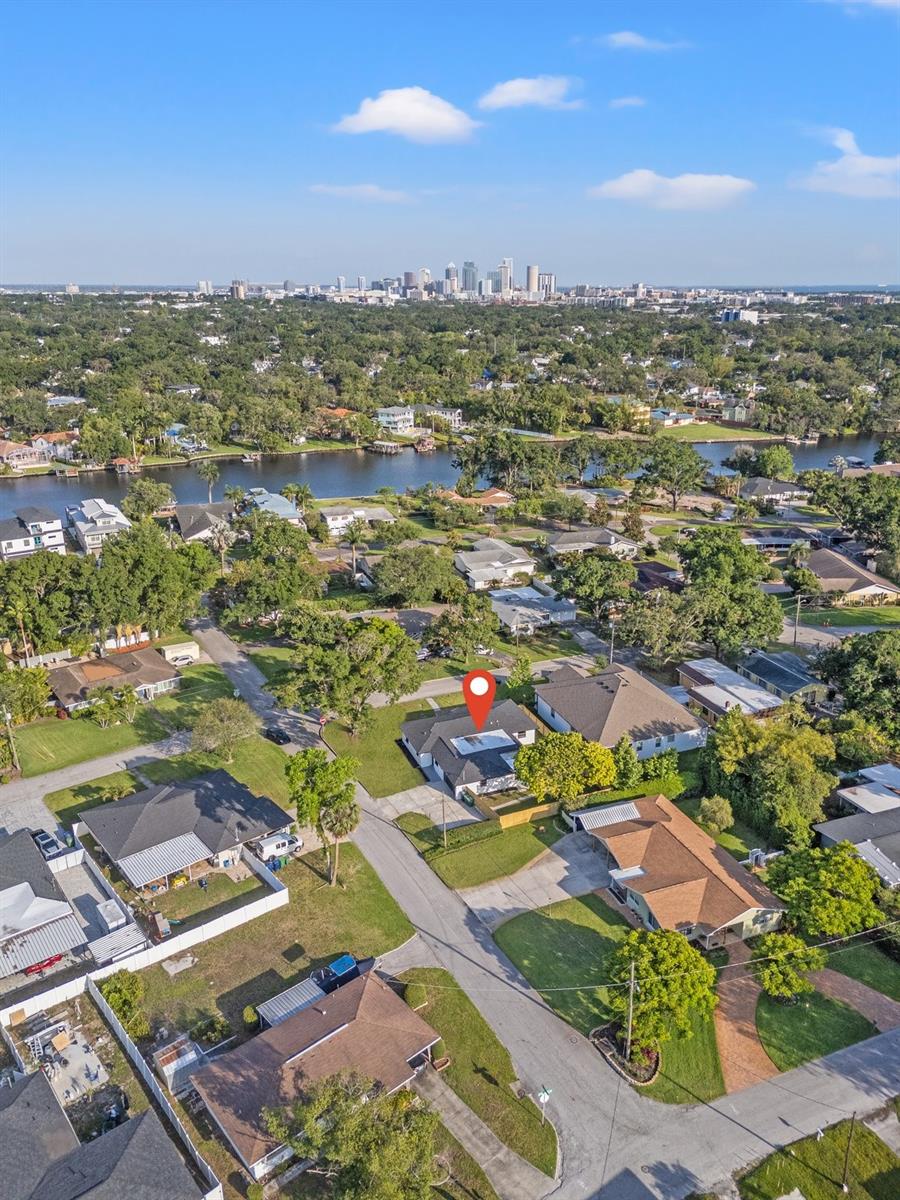 Listing photo id 36 for 1801 Saint Isabel Street