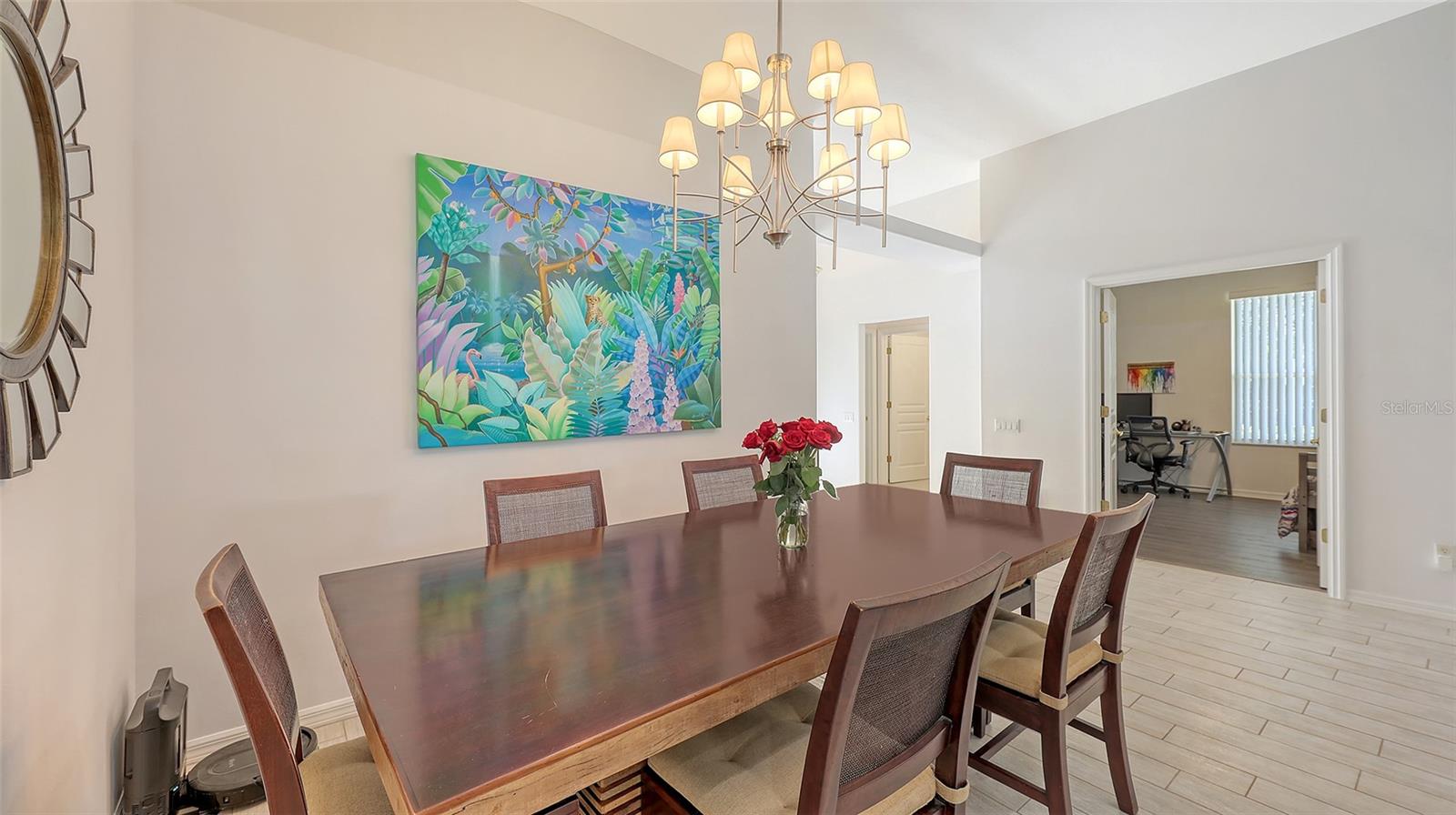 Image 6 of 38 For 6721 Oak Manor Drive