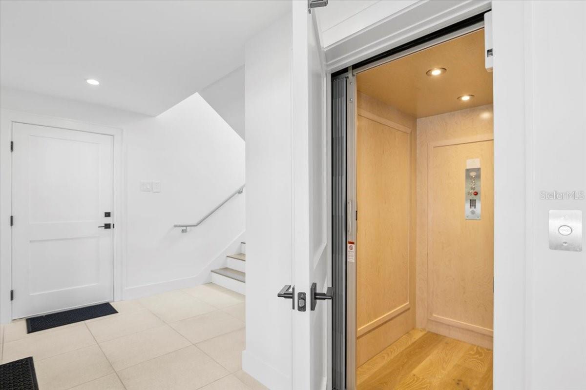 Image 6 of 54 For 3702 5th Avenue