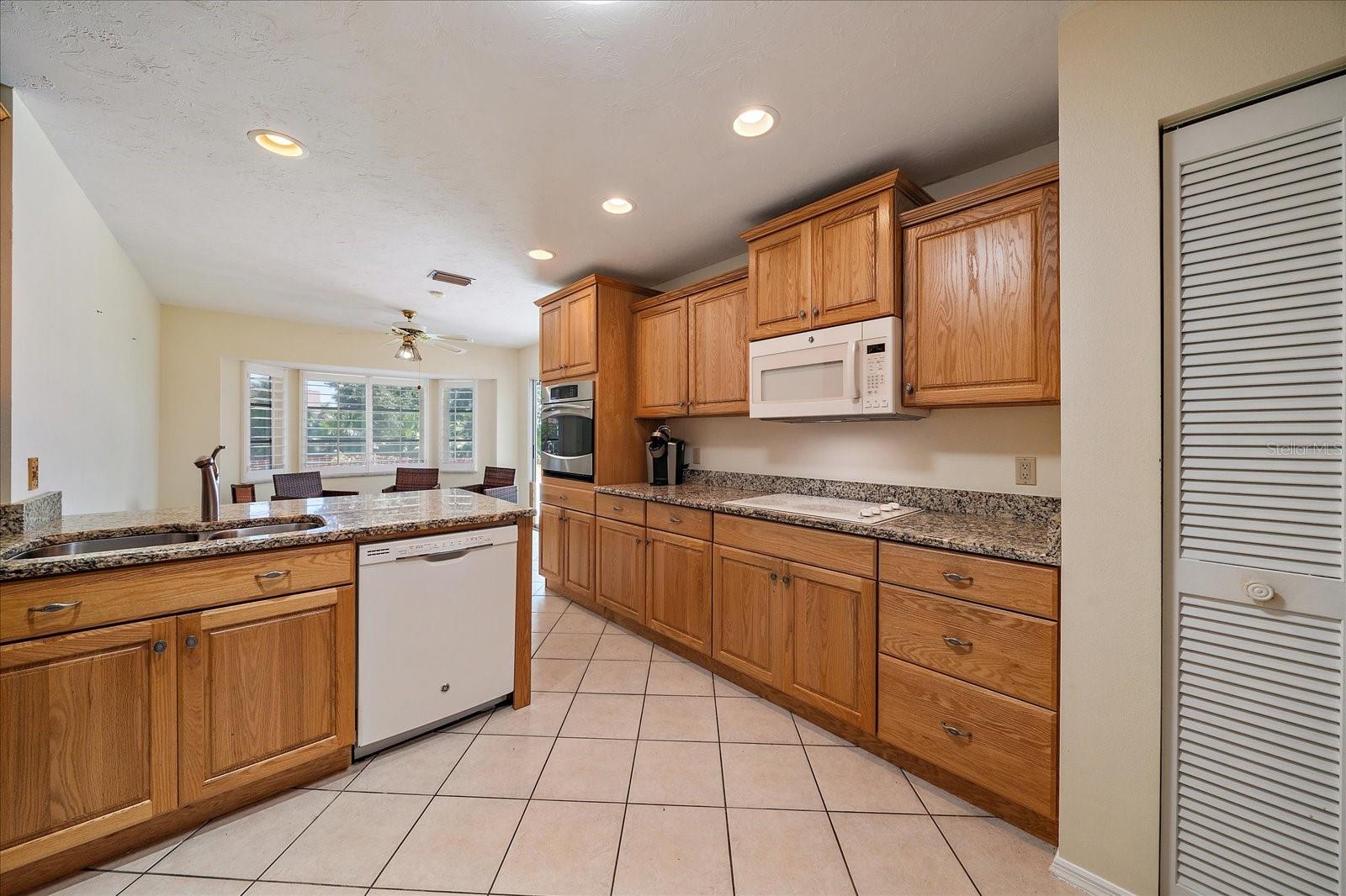 Image 11 of 33 For 3335 Meadow Run Terrace