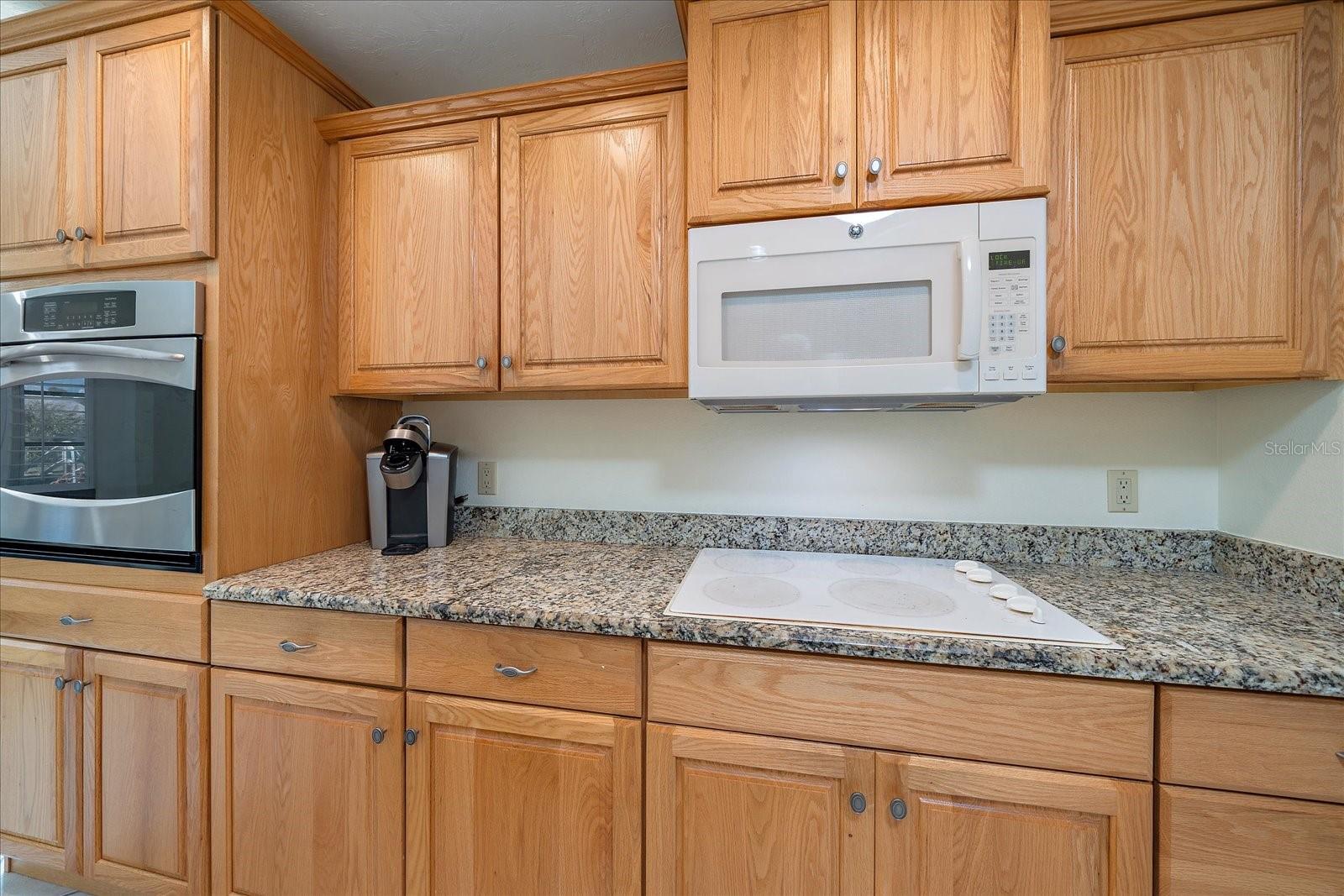 Image 13 of 33 For 3335 Meadow Run Terrace