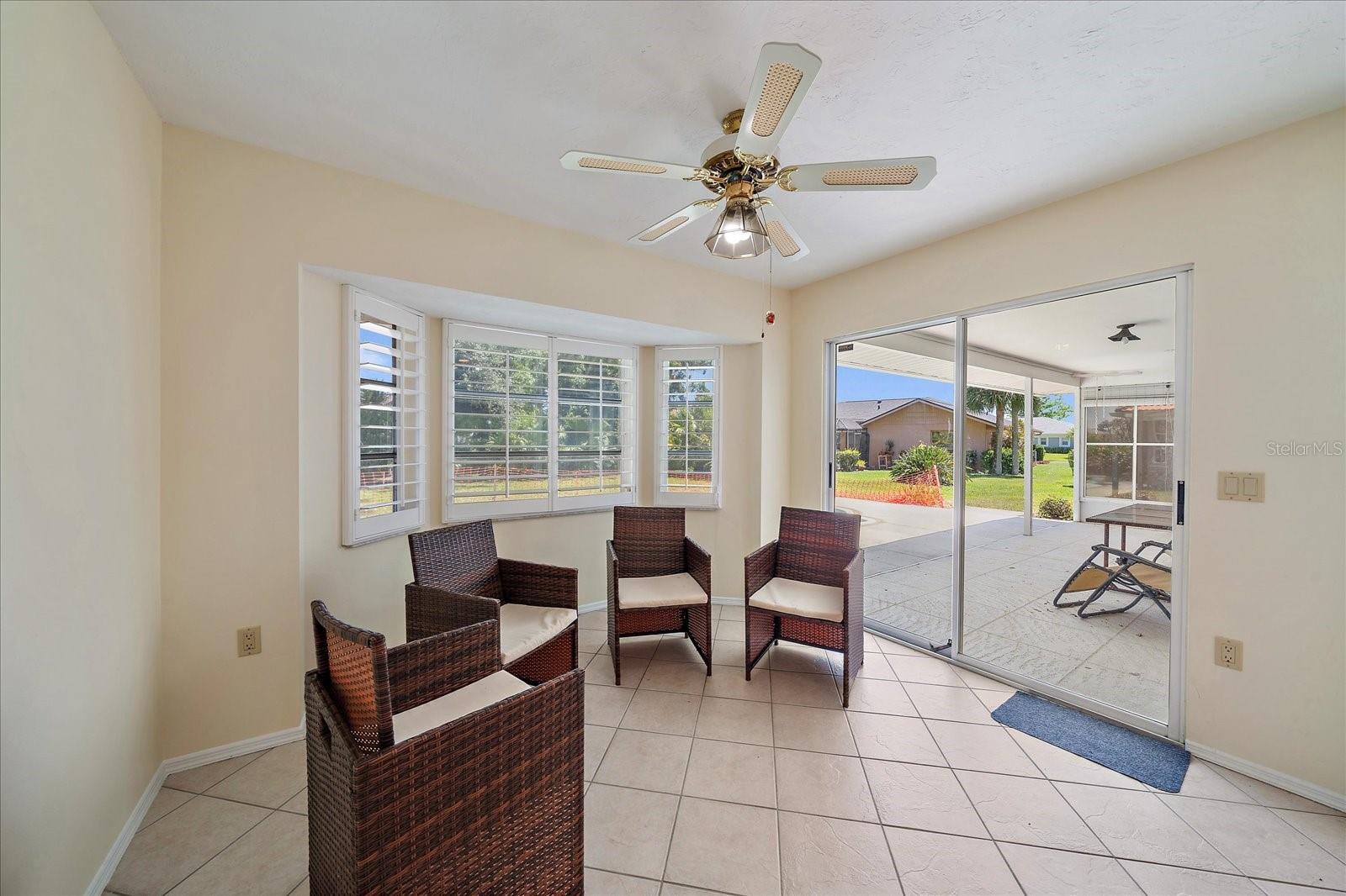Image 16 of 33 For 3335 Meadow Run Terrace