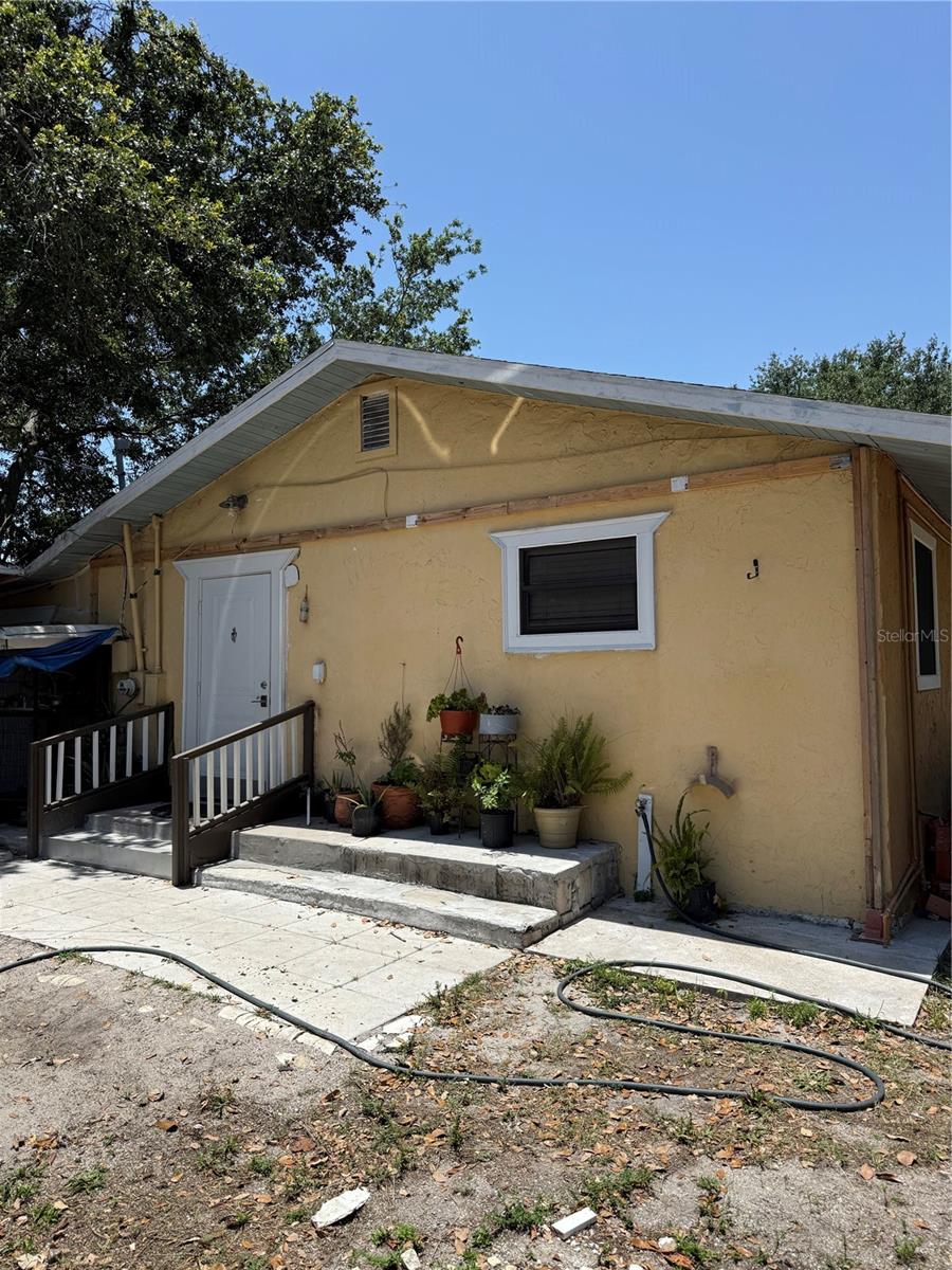Details for 3720 27th Street E, BRADENTON, FL 34208
