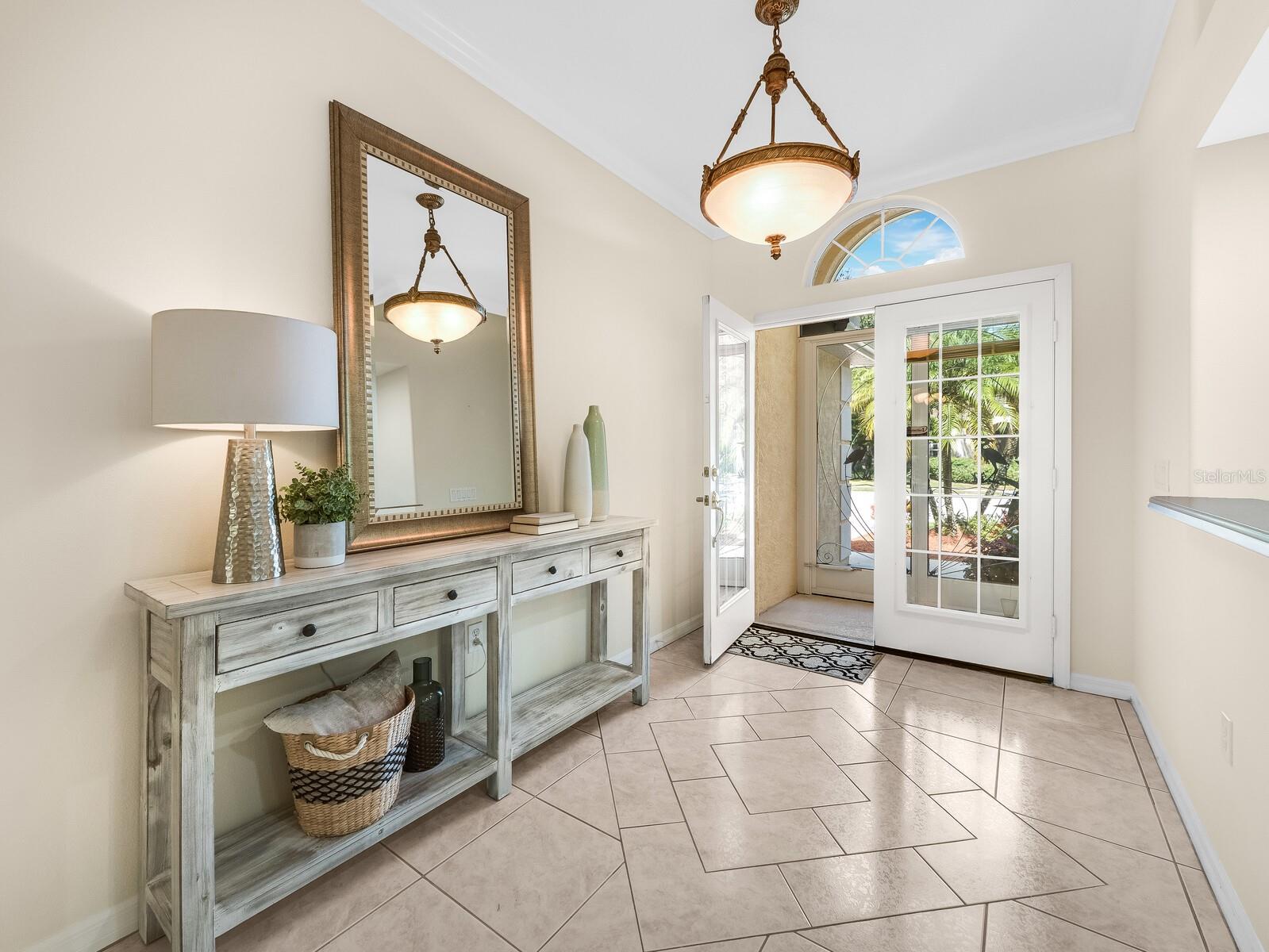 Image 4 of 30 For 8234 46th Court E