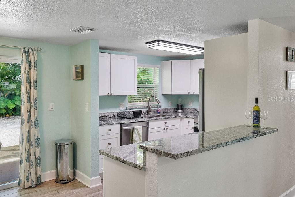 Image 11 of 69 For 4695 86th Avenue N